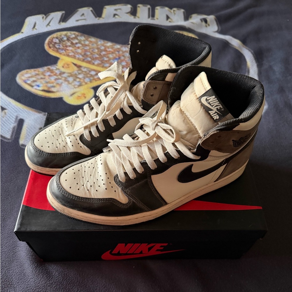 Jordan 1 Retro high dark mocha 2021